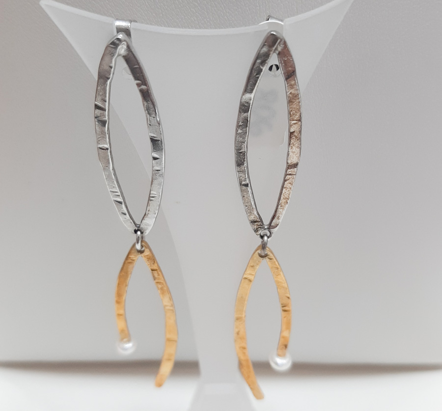Earrings silver 925 with 24 carats gold plating and pearls